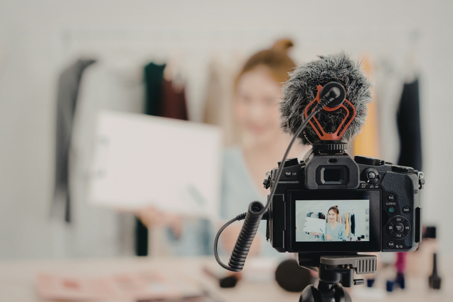 Why Dalma Media is Best for Influencer Marketing Services